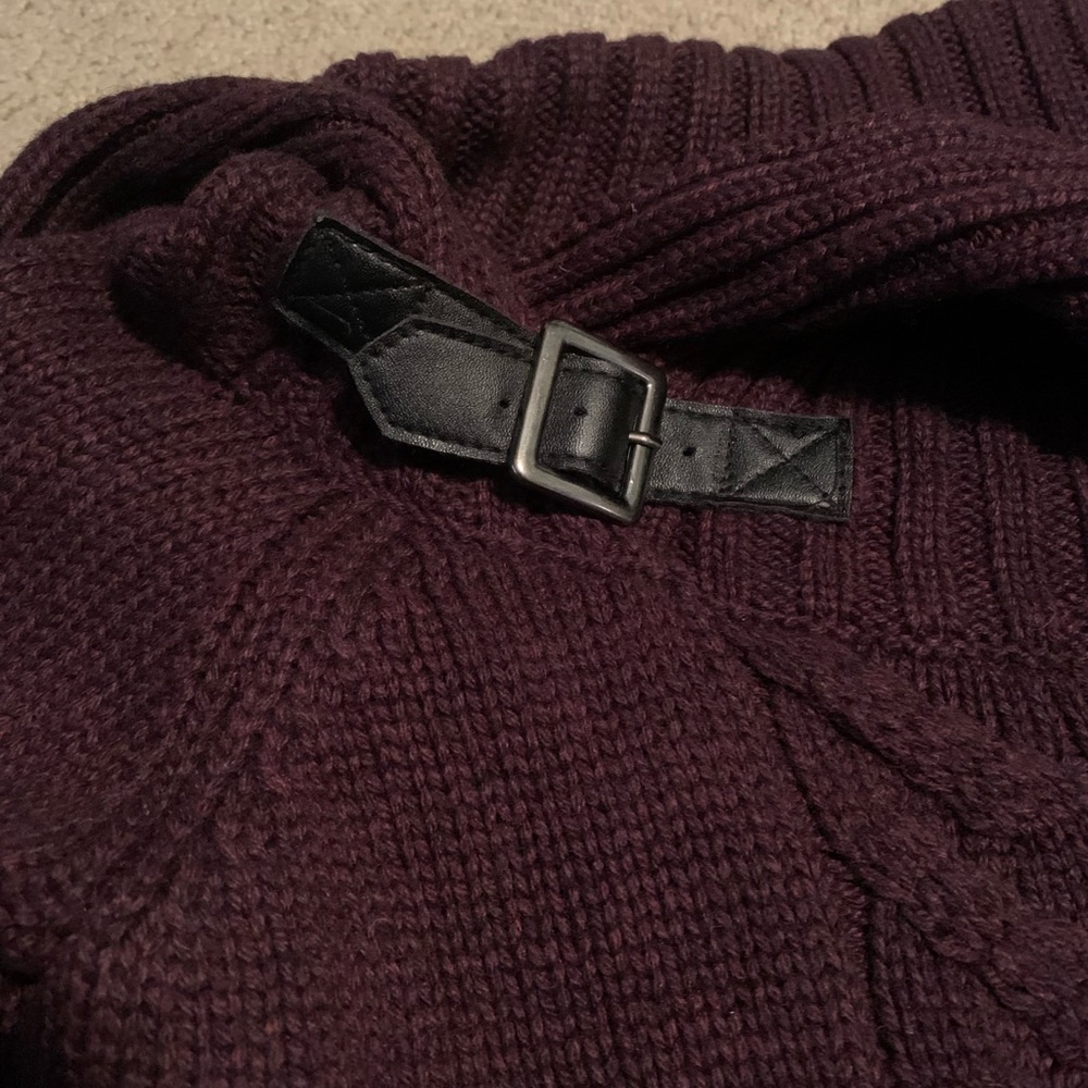 Moda International Sweater - Picture 3 of 7